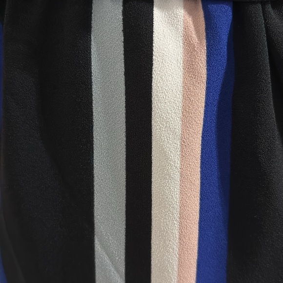 Striped Paperbag Waist Skirt with Belt - Picture 4 of 7